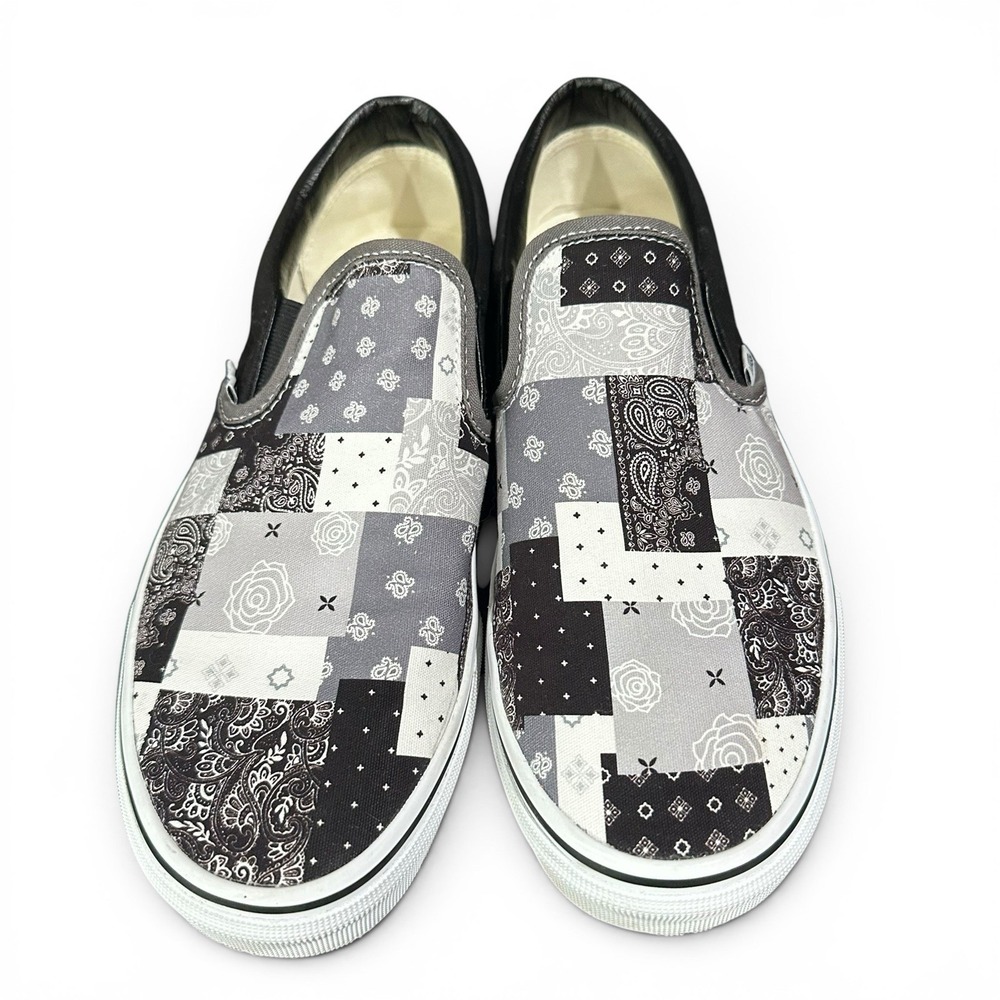 Vans Slip Ons Black & White Patchwork Bandana Shoes - Mens 9.5 / Womens 11 - EUC - Picture 3 of 8